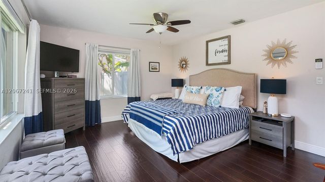 2549 NE 27th Ave, Fort Lauderdale, FL 33305