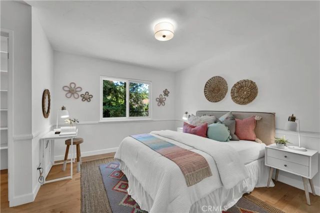 6 N Peregrine Circle, Oak Park, CA 91377