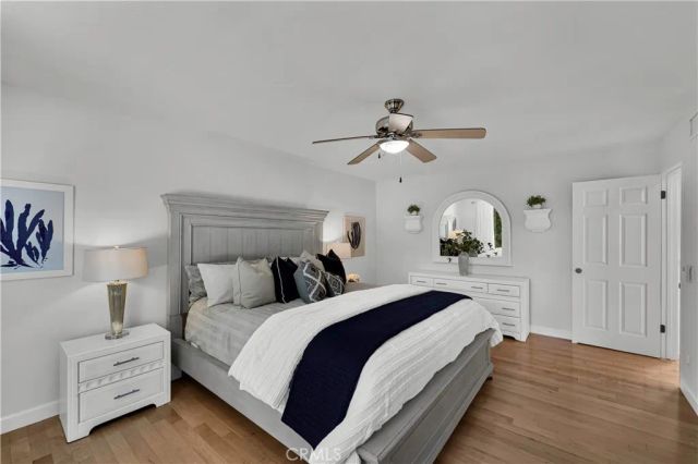 6 N Peregrine Circle, Oak Park, CA 91377