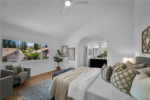 6 N Peregrine Circle, Oak Park, CA 91377