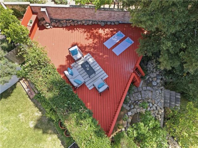 6 N Peregrine Circle, Oak Park, CA 91377