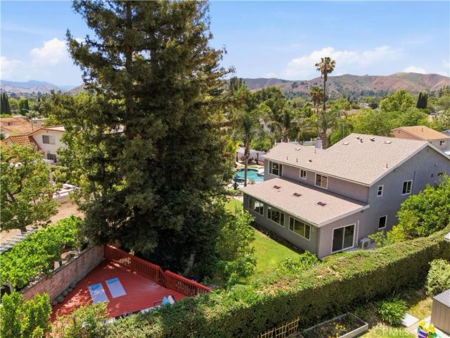 6 N Peregrine Circle, Oak Park, CA 91377