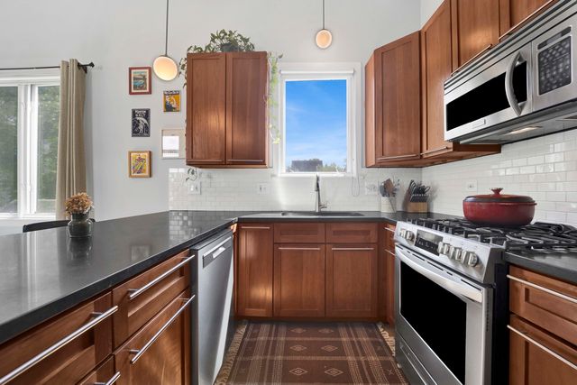 1416 N Campbell Avenue 3, Chicago, IL 60622