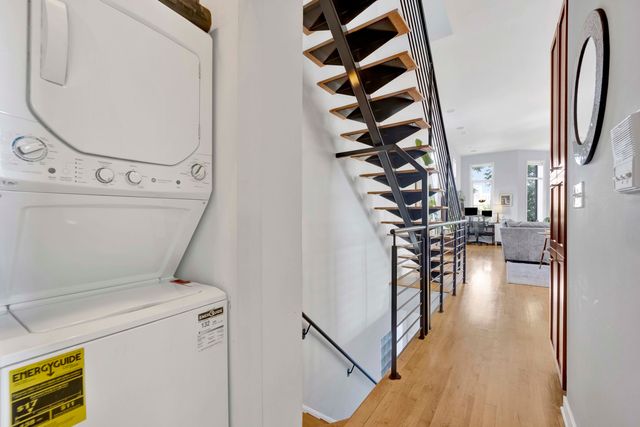 1416 N Campbell Avenue 3, Chicago, IL 60622