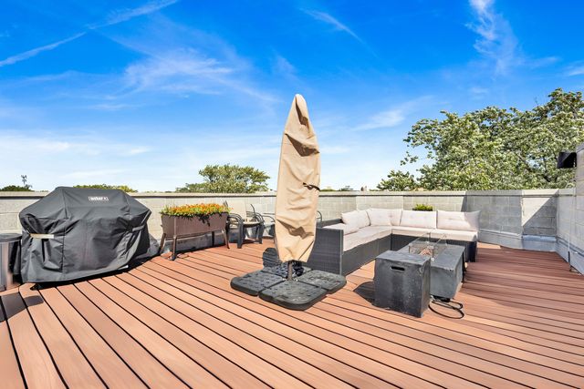 1416 N Campbell Avenue 3, Chicago, IL 60622