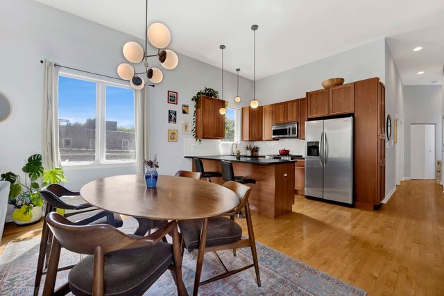 1416 N Campbell Avenue 3, Chicago, IL 60622