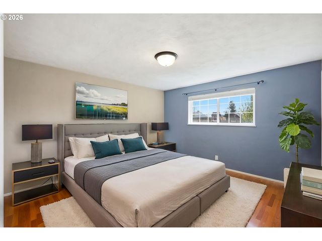 1789 LAWNRIDGE Ave, Springfield, OR 97477