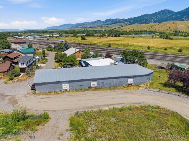 725 E Cottonwood Street, Bozeman, MT 59715
