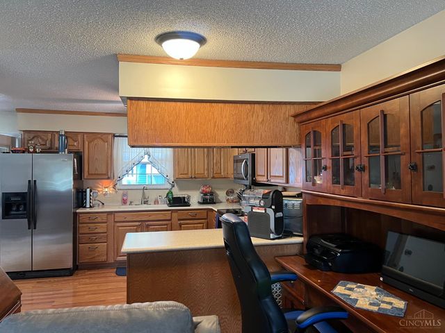 2116 Yankee Road, Middletown, OH 45044