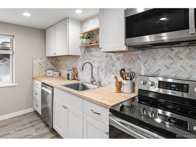 3024 S Sherman St, Englewood, CO 80113