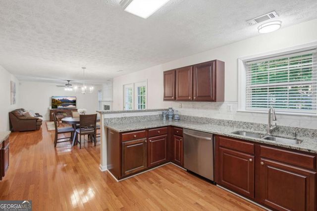 3385 Northcliff Drive, Suwanee, GA 30024