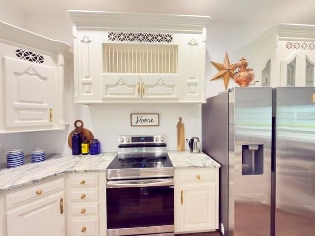427 W Walnut Street, Nevada, MO 64772