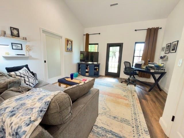 427 W Walnut Street, Nevada, MO 64772