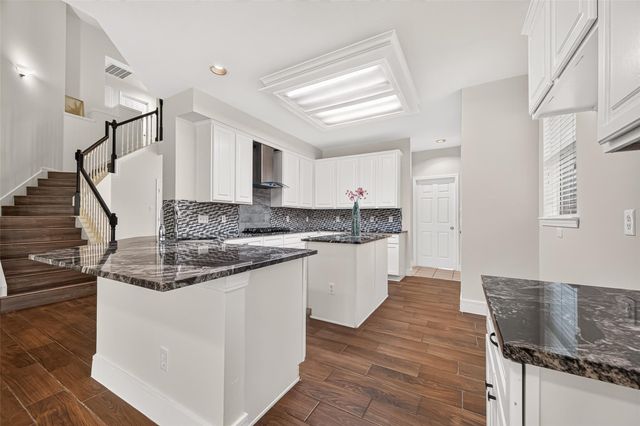 11322 Hillside Glen Trail, Houston, TX 77065