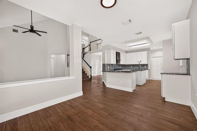 11322 Hillside Glen Trail, Houston, TX 77065