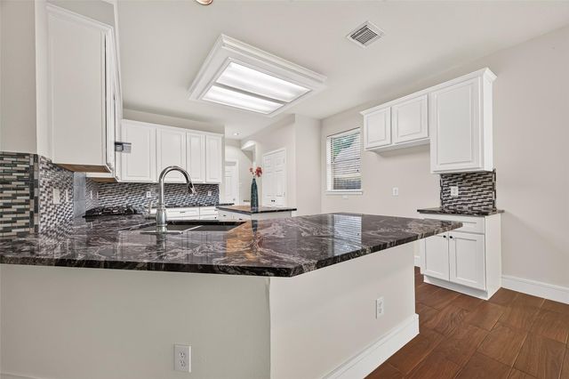 11322 Hillside Glen Trail, Houston, TX 77065