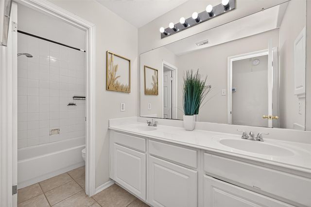 11322 Hillside Glen Trail, Houston, TX 77065