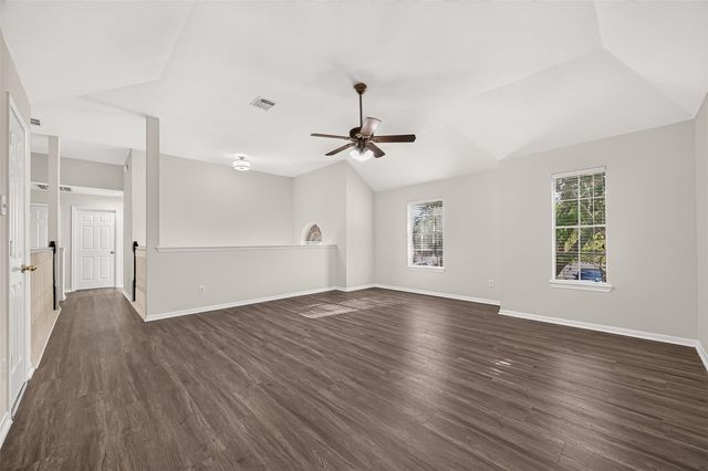 11322 Hillside Glen Trail, Houston, TX 77065