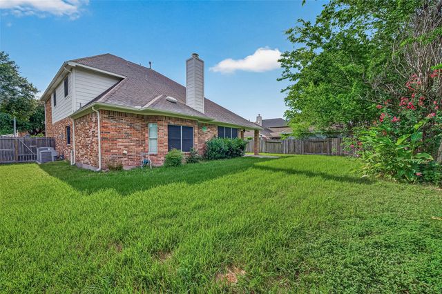 11322 Hillside Glen Trail, Houston, TX 77065