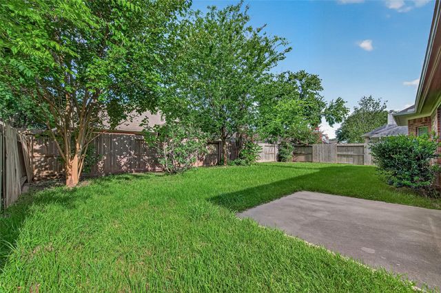 11322 Hillside Glen Trail, Houston, TX 77065