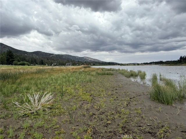 38 North Shore, Big Bear City, CA 92314