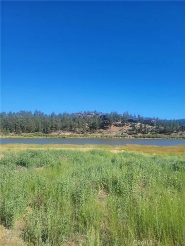38 North Shore, Big Bear City, CA 92314