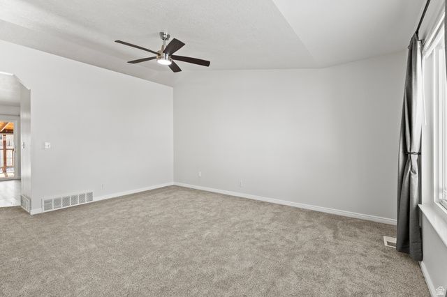 122 WAPITI LOOP, Hyrum, UT 84319