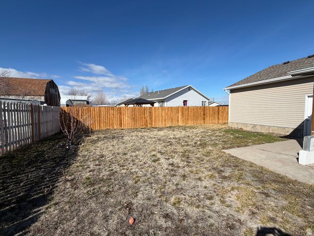 122 WAPITI LOOP, Hyrum, UT 84319