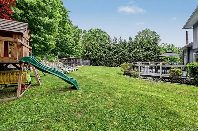 26 Mandy Lane, Mahopac, NY 10541