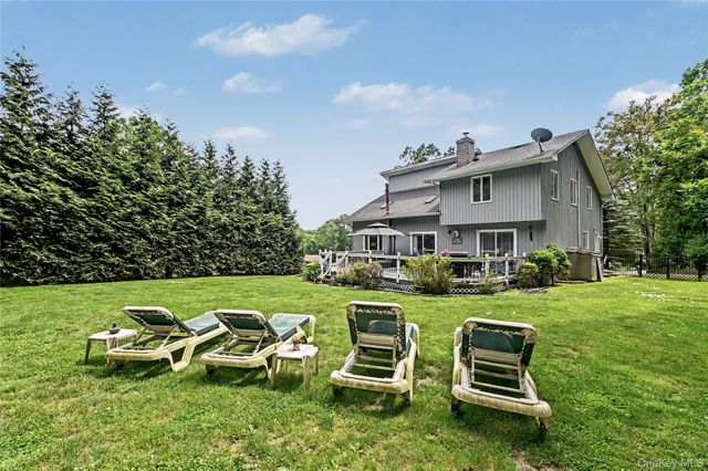 26 Mandy Lane, Mahopac, NY 10541