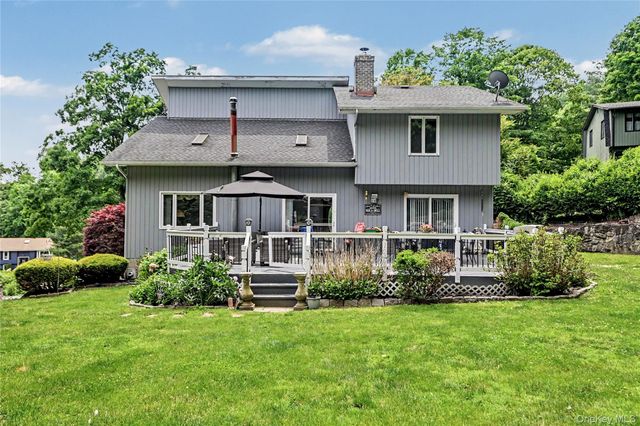 26 Mandy Lane, Mahopac, NY 10541