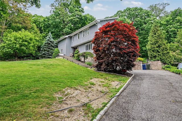 26 Mandy Lane, Mahopac, NY 10541