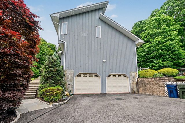 26 Mandy Lane, Mahopac, NY 10541