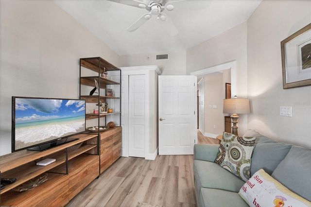 242 HIDDEN BAY DRIVE 302, Osprey, FL 34229