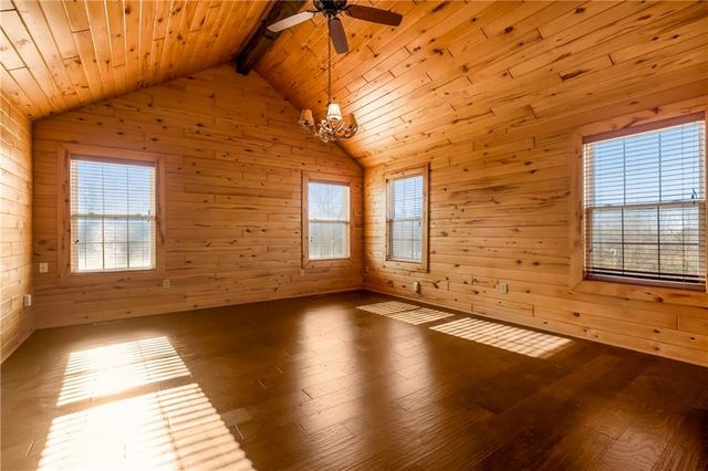 34509 E 323rd Street, Garden City, MO 64747