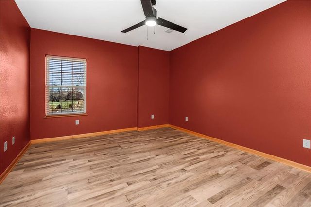 34509 E 323rd Street, Garden City, MO 64747