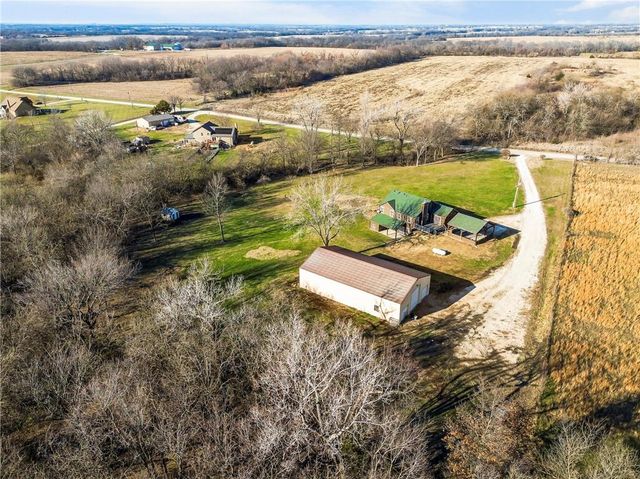 34509 E 323rd Street, Garden City, MO 64747