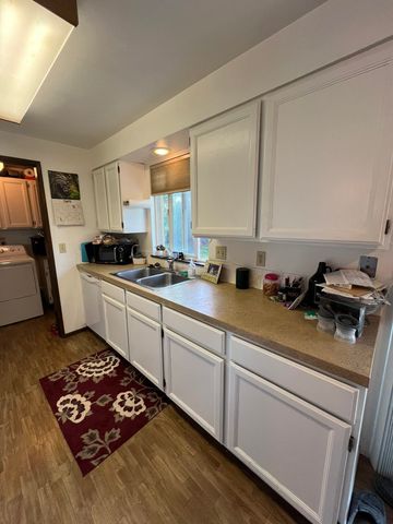 3142 E 31st Ave, Spokane, WA 99223