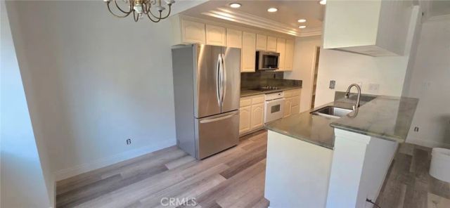 1120 Palo Verde Avenue, Long Beach, CA 90815