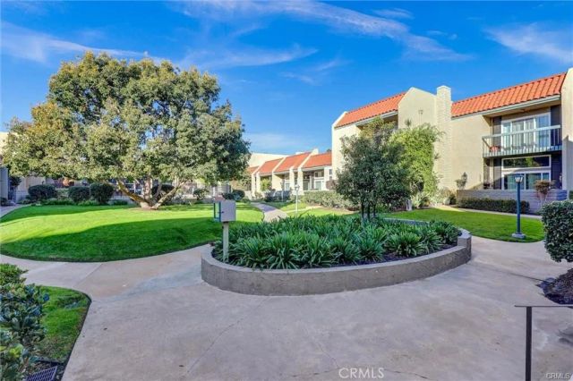 1120 Palo Verde Avenue, Long Beach, CA 90815