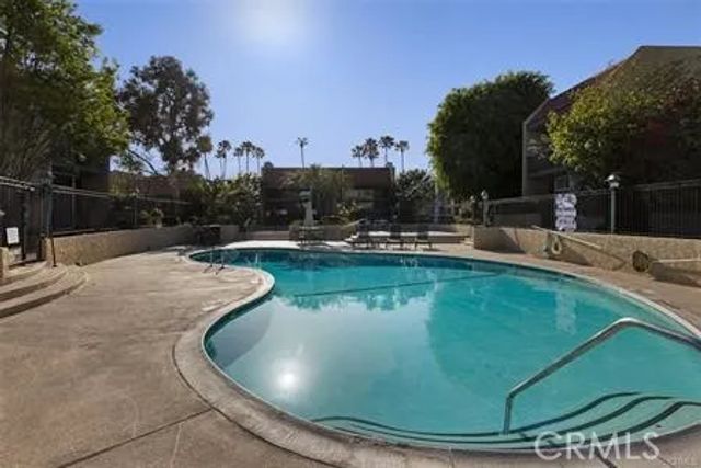1120 Palo Verde Avenue, Long Beach, CA 90815