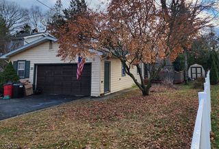 15 Shore Rd, Wayne Twp., NJ 07470