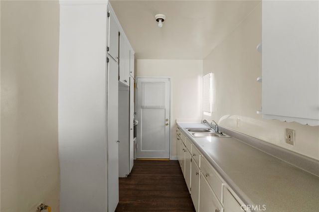 4140 Edenhurst Avenue, Los Angeles, CA 90039