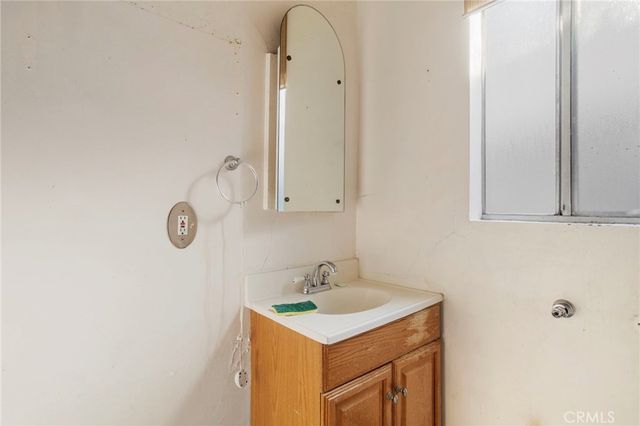 4140 Edenhurst Avenue, Los Angeles, CA 90039