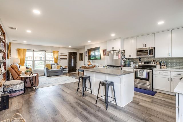 3212 San Marcus Avenue, Dallas, TX 75228