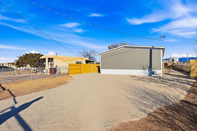 400 Perizite Street, Belen, NM 87002
