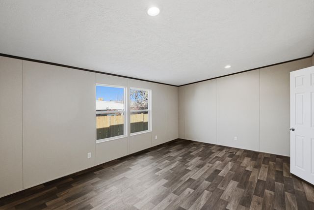 400 Perizite Street, Belen, NM 87002