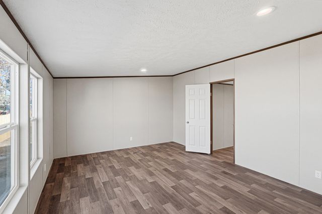 400 Perizite Street, Belen, NM 87002