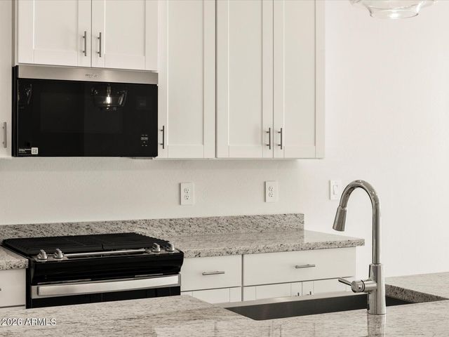 32943 N Claret Court, San Tan Valley, AZ 85143