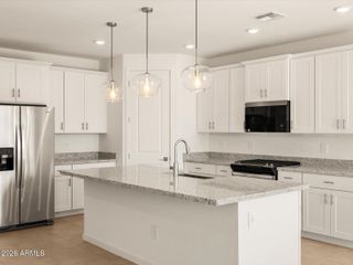 32943 N Claret Court, San Tan Valley, AZ 85143